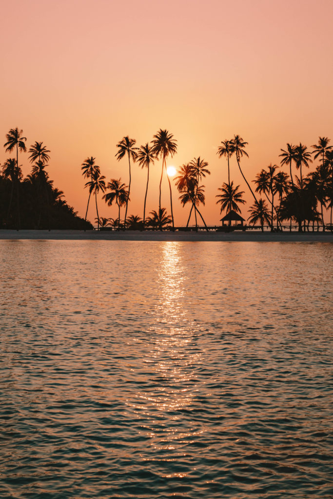 Gili Lankanfushi sunset