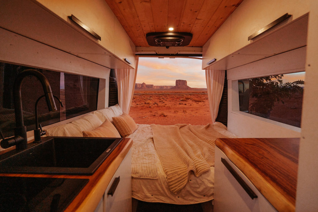 Camping monument valley