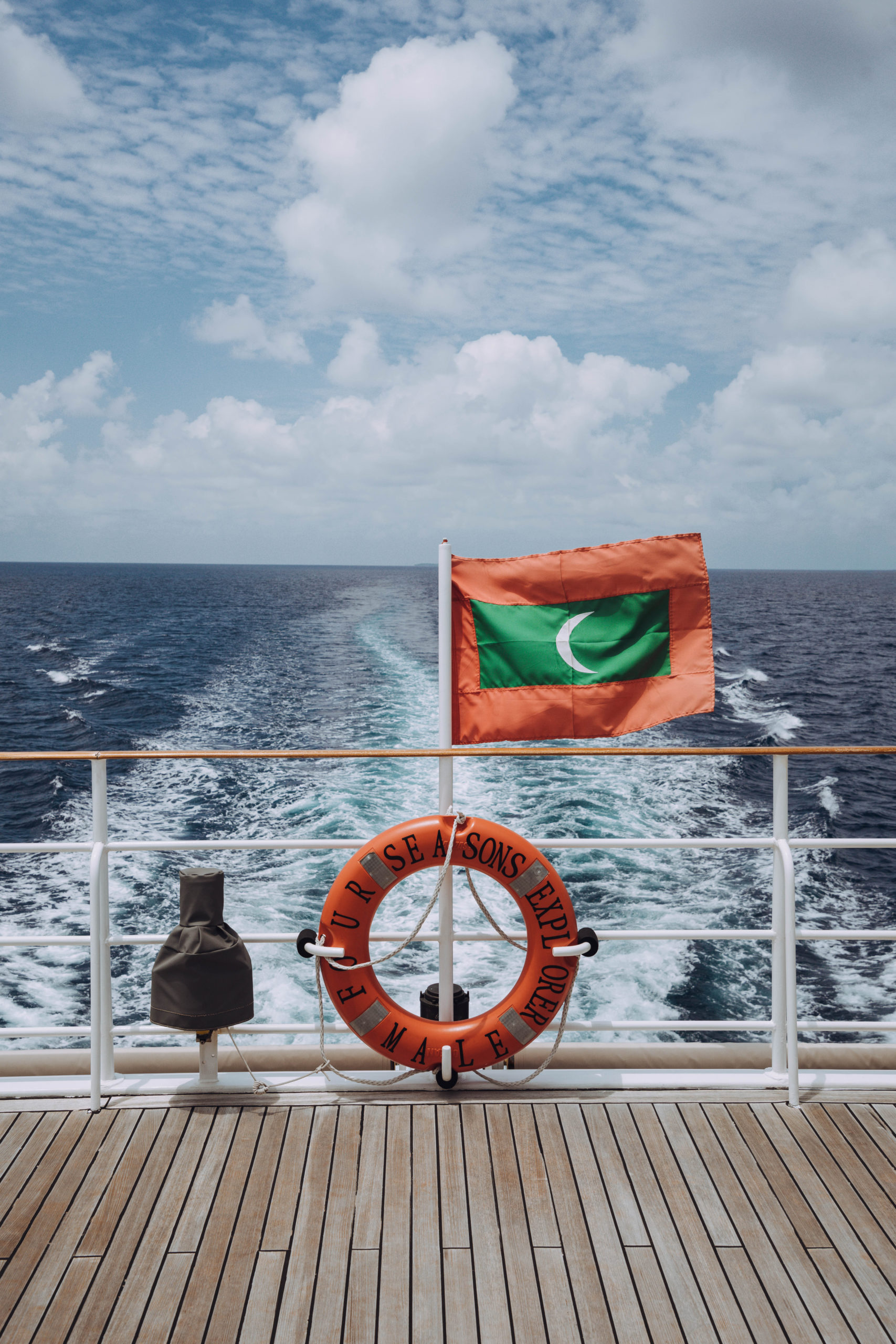 Maldives flag on back of Four Seasons Cruise Boat
