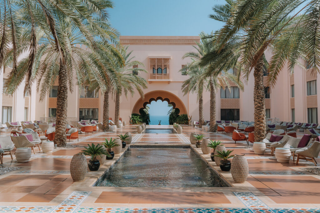 Courtyard at Shangri-La Al Husn hotel.