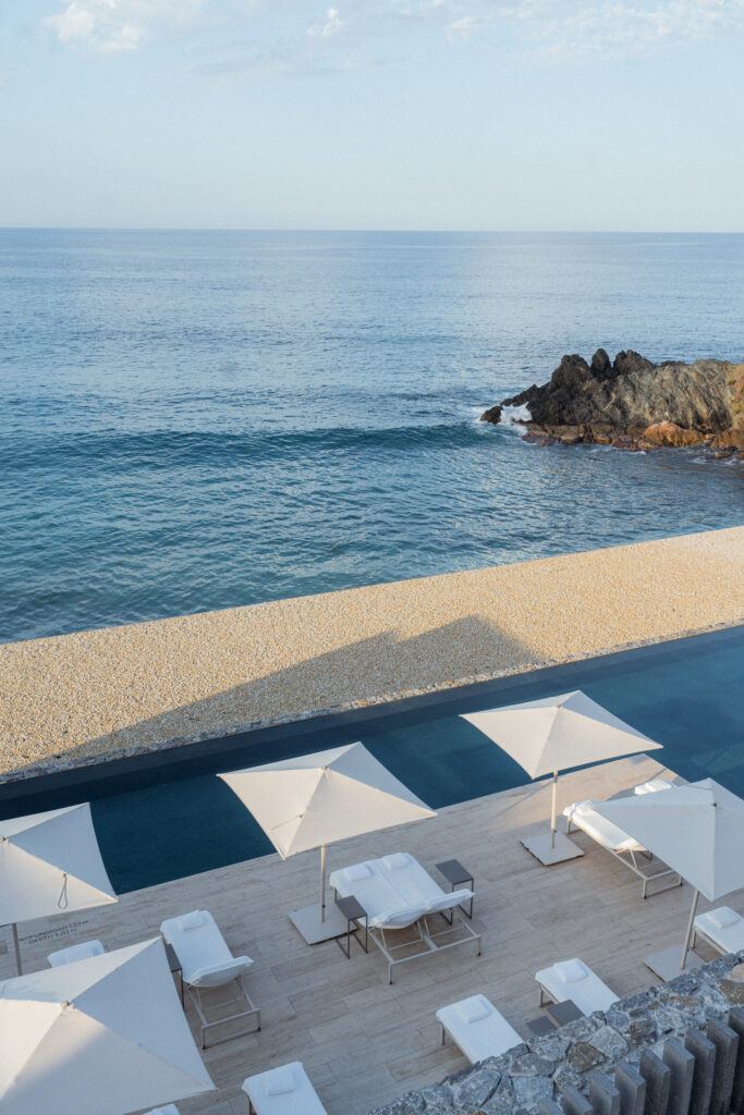 pool at four seasons hotel tamarindo